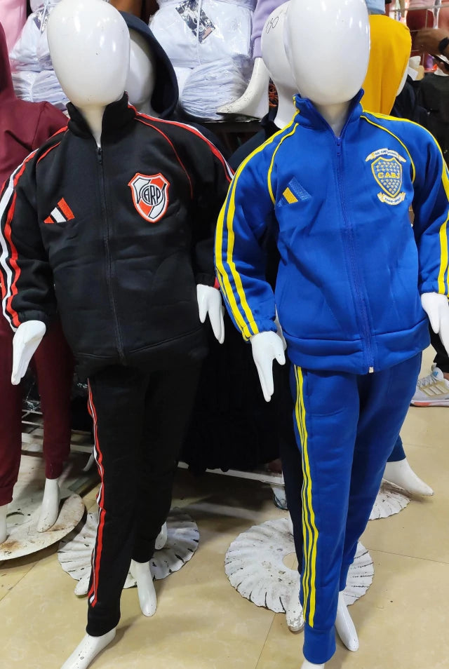 Conjuntos Deportivos por Docena para Niños